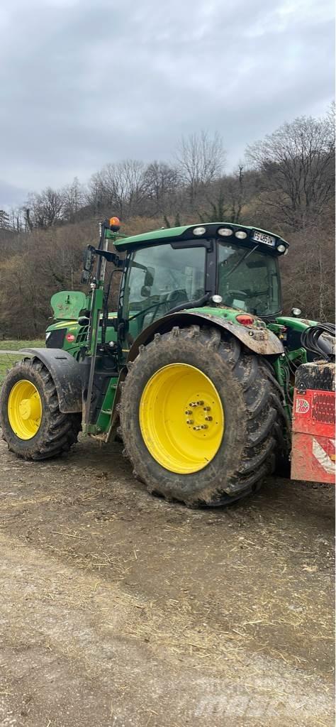 John Deere 6155R Traktori