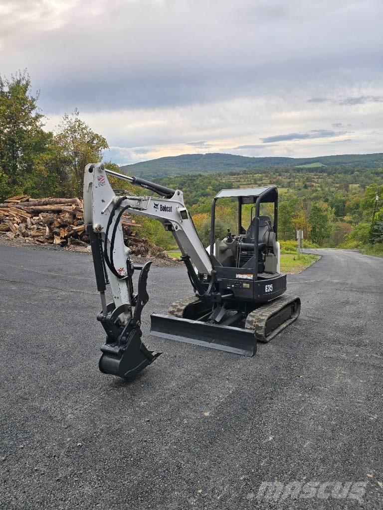 Bobcat E 35 Mini bageri < 7t