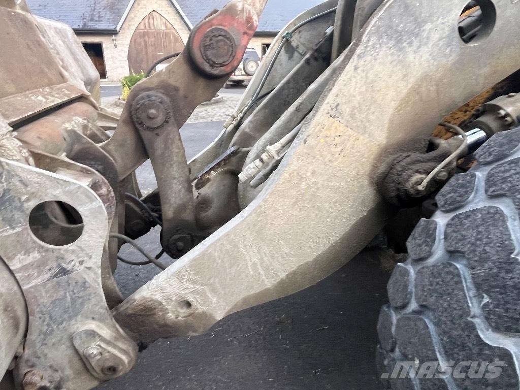 Volvo L 120 E Utovarivači na točkove