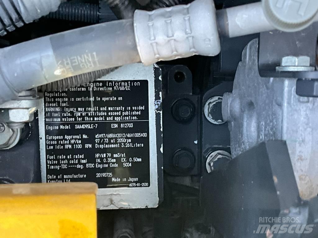 Komatsu PC 138 US-11 Bageri guseničari