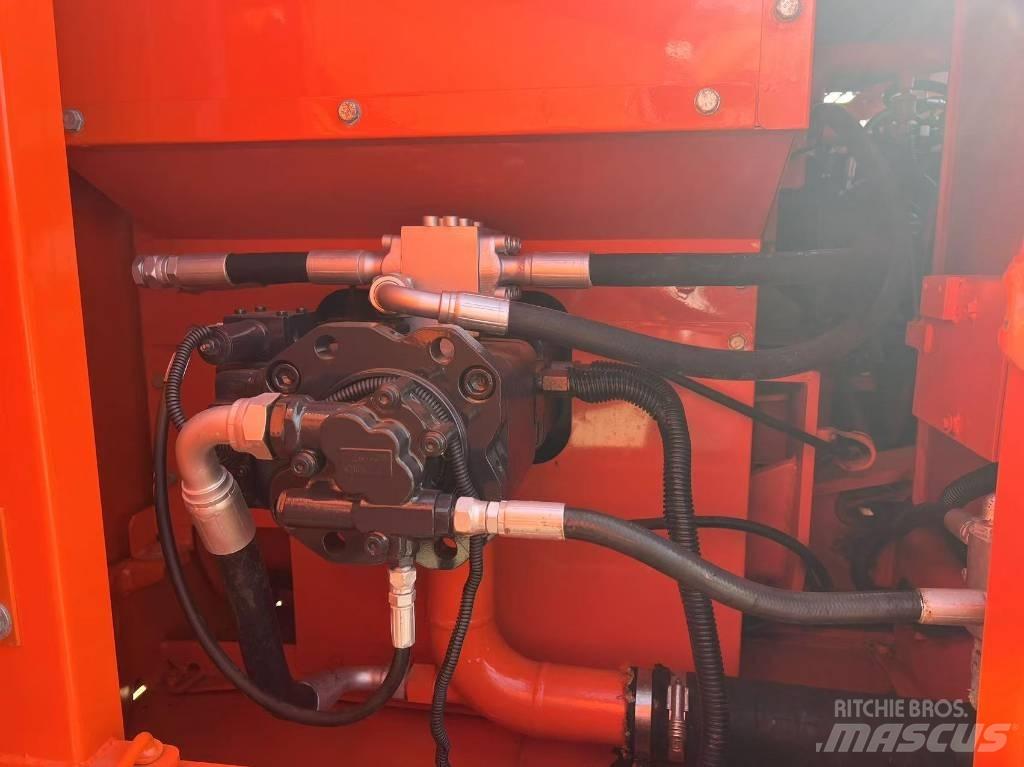 Doosan 150lc Bageri guseničari