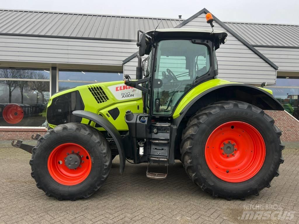 CLAAS Axion 800 Cis Traktori