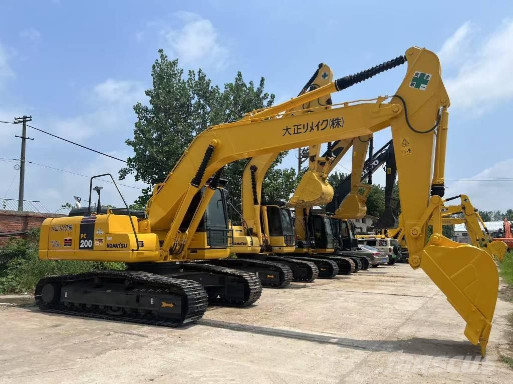 Komatsu PC200-7 Bageri guseničari