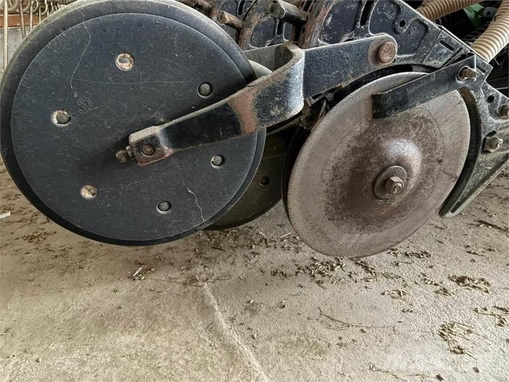 John Deere 740 A Sejačice