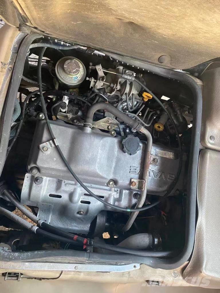 Toyota Coaster Bus Mini autobusi