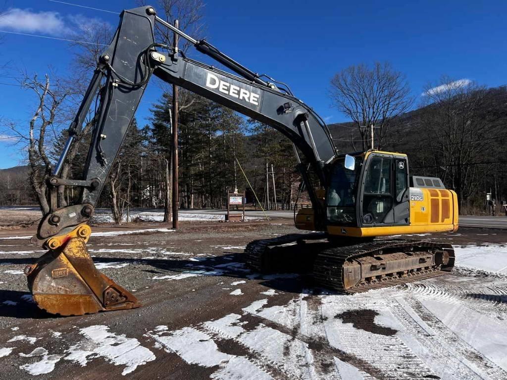DEERE 210G LC Bageri guseničari