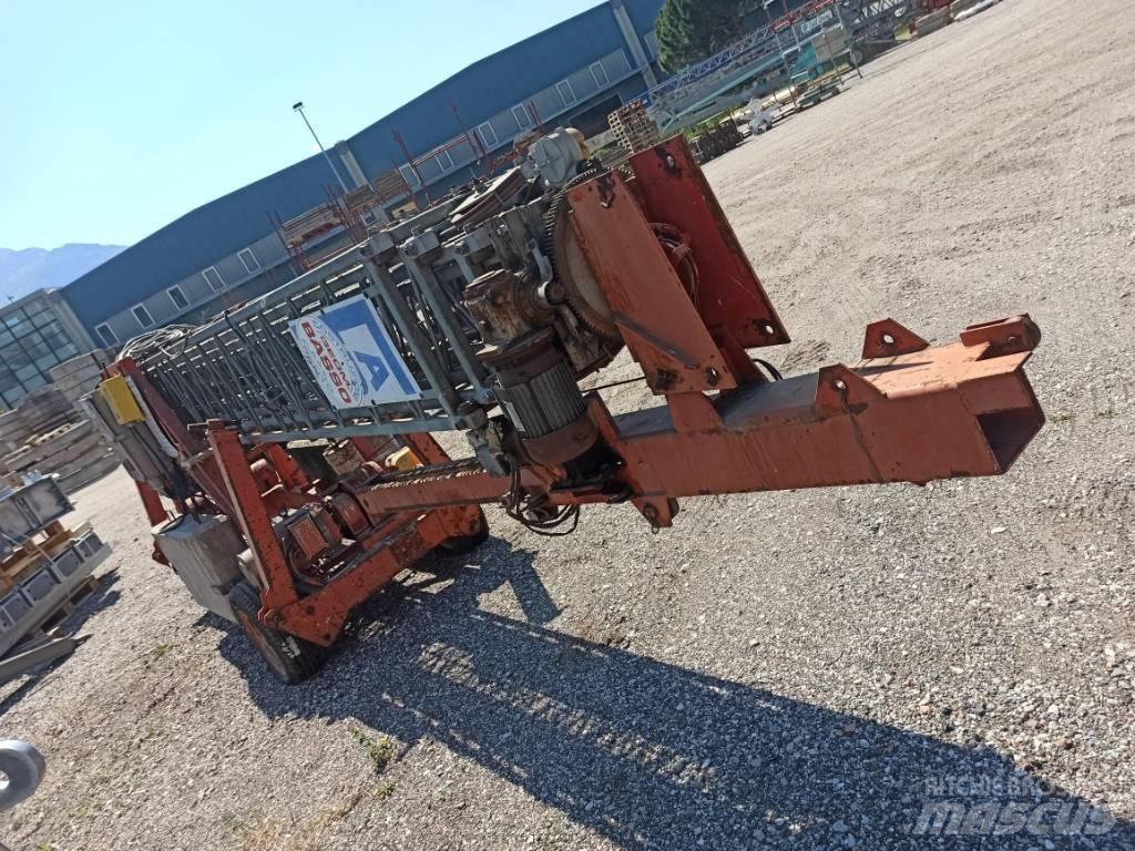 Fari E300 Prenosni kranovi