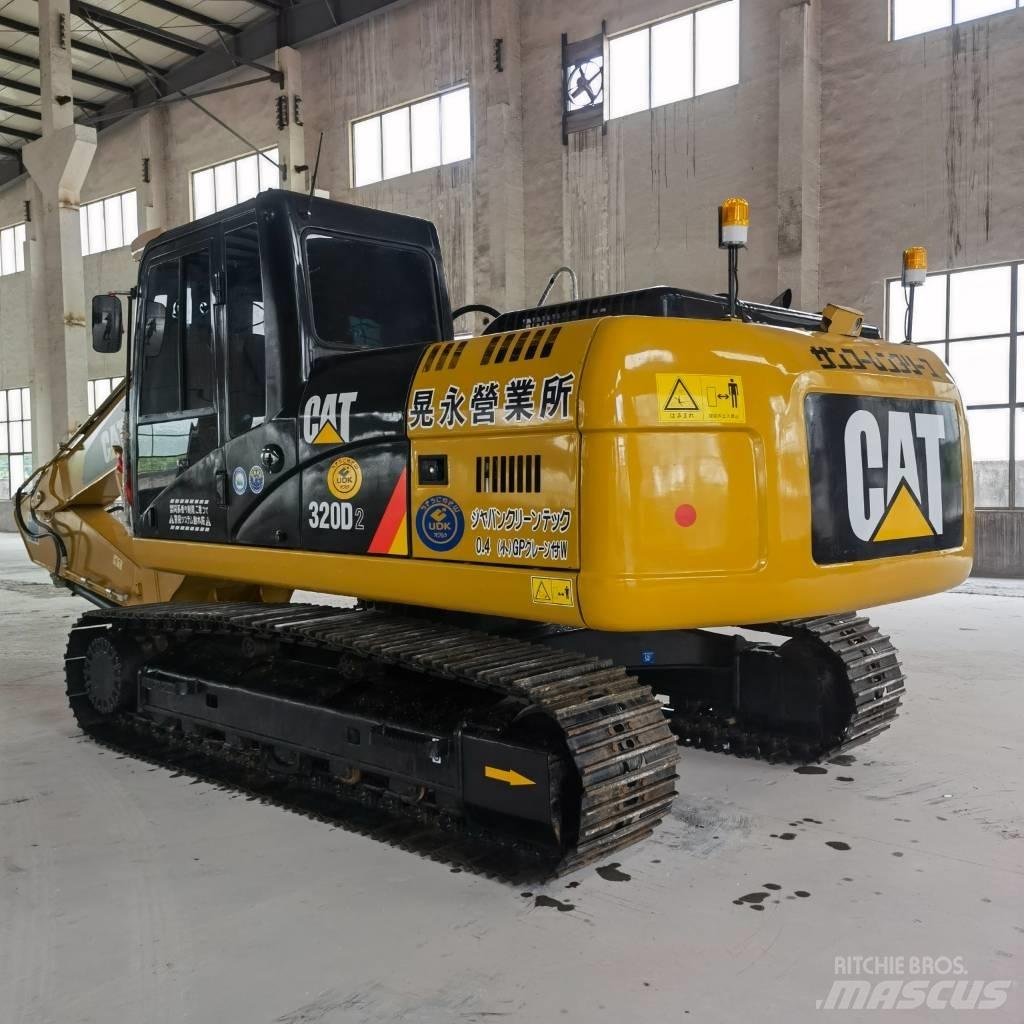 CAT 320 D2 Bageri guseničari