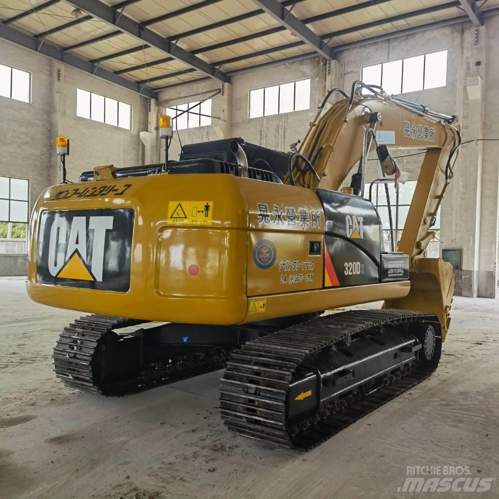 CAT 320 D2 Bageri guseničari