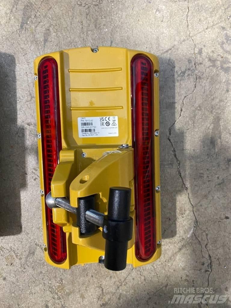 CAT LR410s Ostale komponente za građevinarstvo