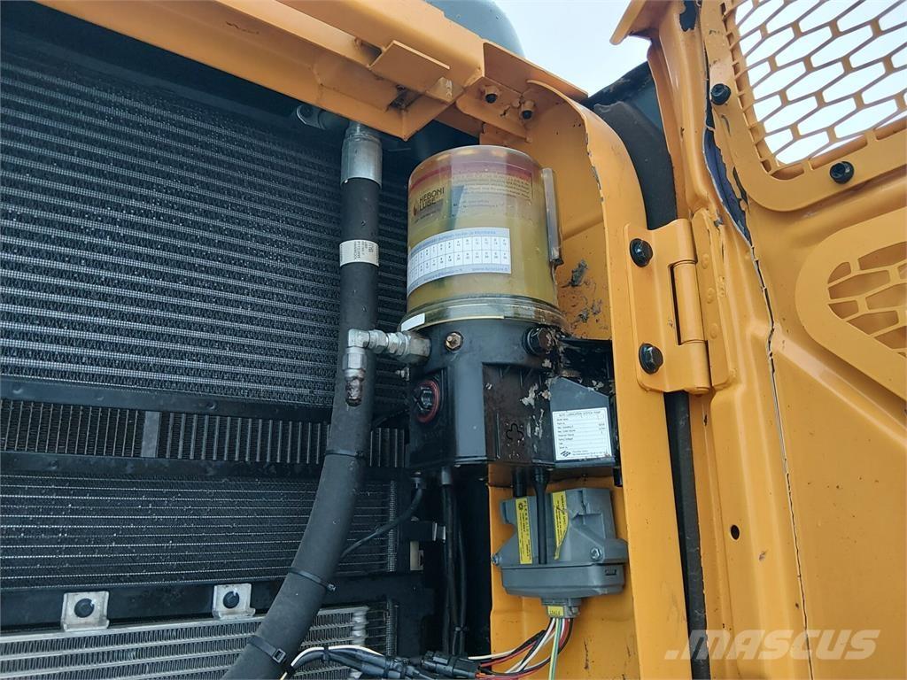 Hyundai HX160L Bageri guseničari