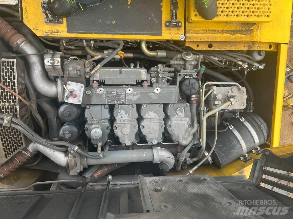 Liebherr A 900 C ZW Polovni specijalni bageri