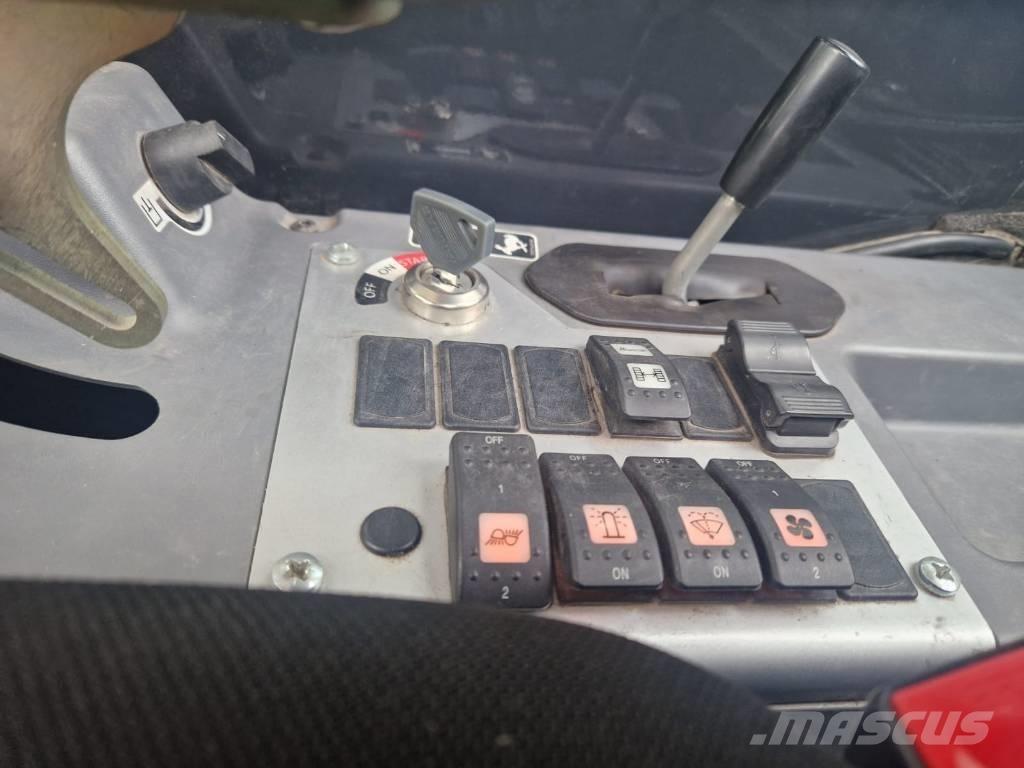 Yanmar SV 17 VT Mini bageri < 7t
