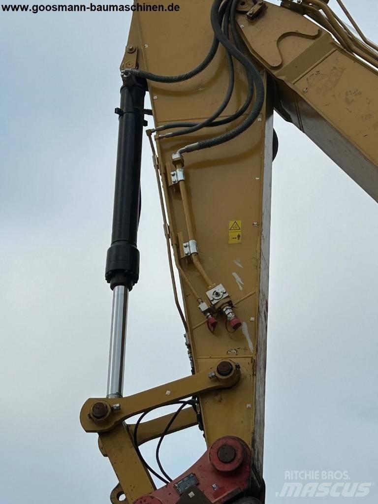 CAT 326 F LN Bageri guseničari