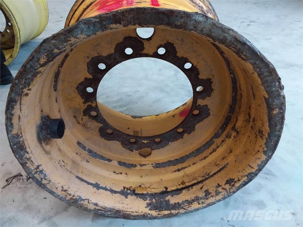 Rottne H20 24x30,5 Gume, točkovi i felne