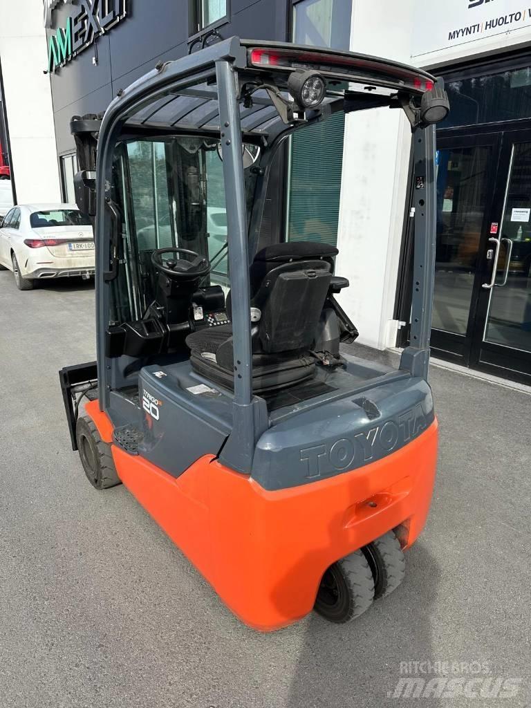Toyota 8FBE20T Električni viljuškari