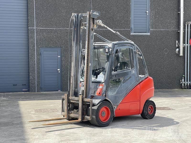 Linde H 30 D Dizelski viljuškari