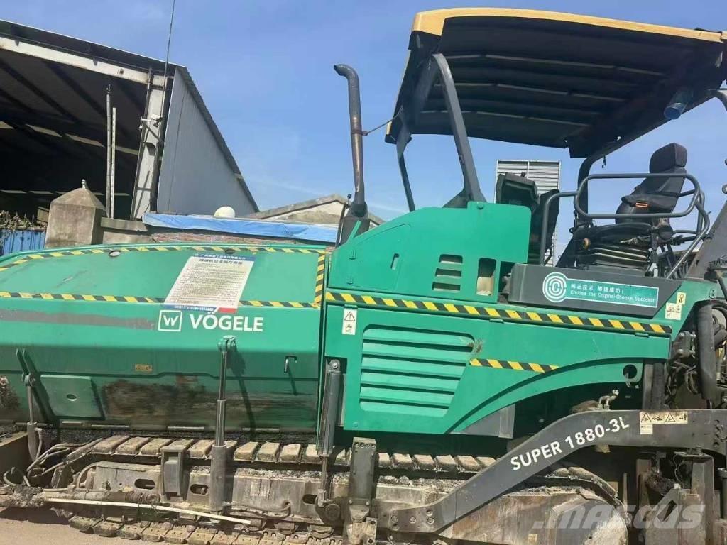 Vögele 1880-2l Asfaltni finišeri