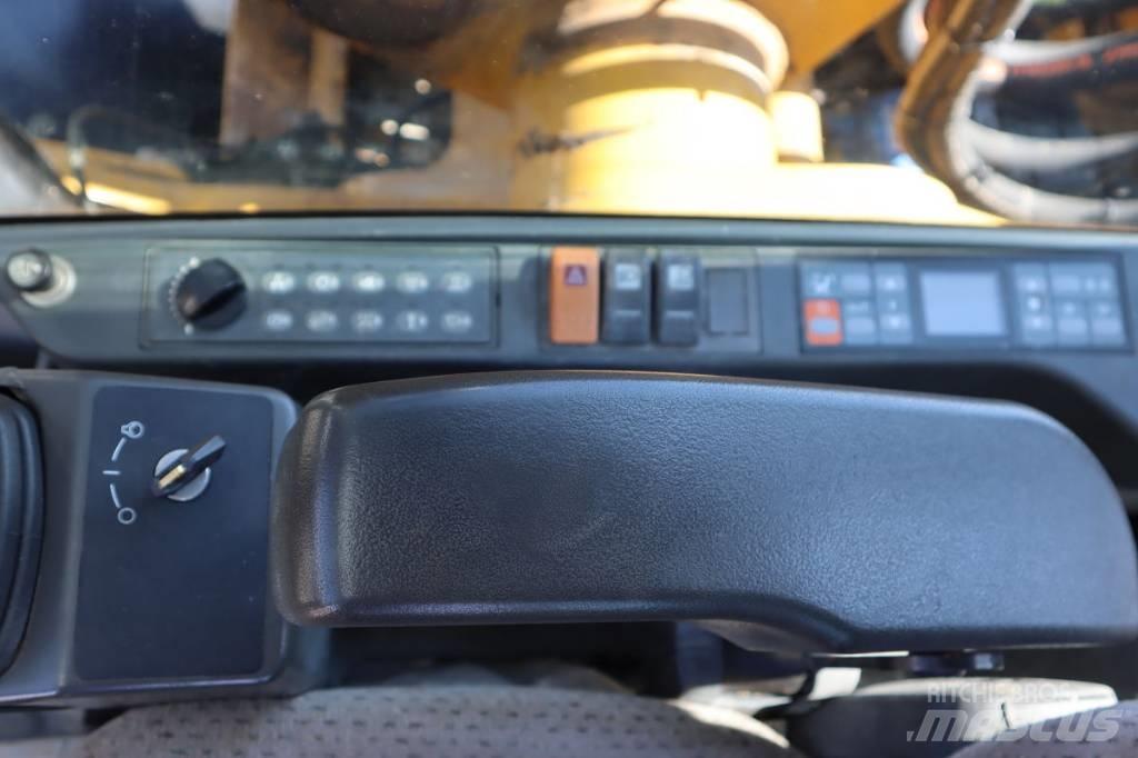 CAT M 322 D Bageri točkaši