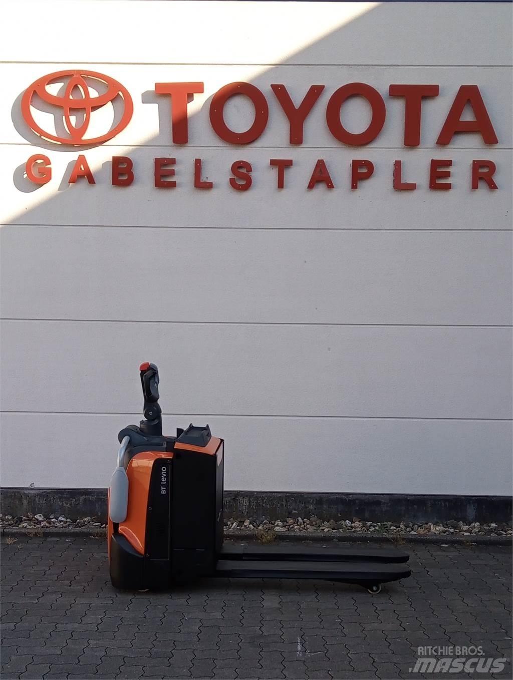 Toyota LPE200 Nisko podizni električni viljuškar