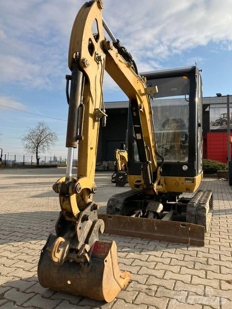 CAT 301.7 D Mini bageri < 7t