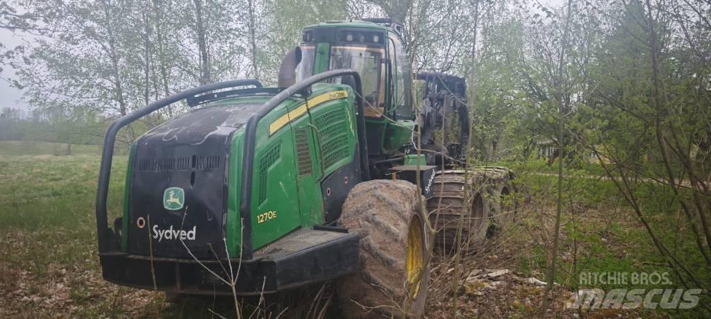 John Deere 1270 E Harversteri