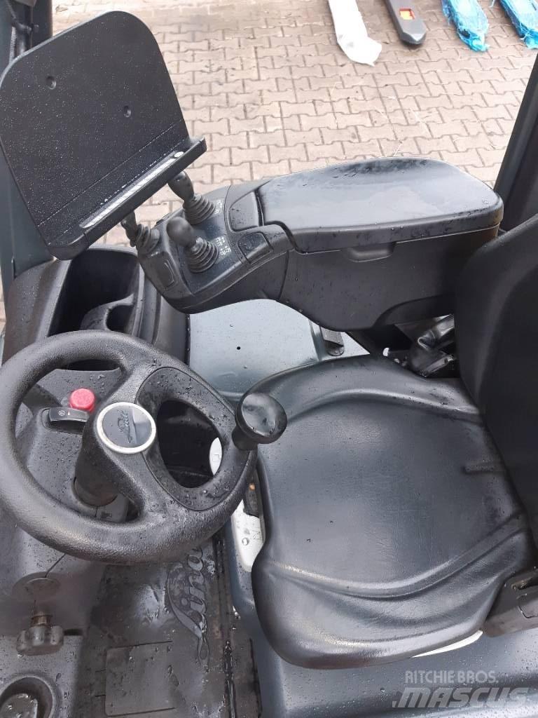 Linde E 12 Električni viljuškari