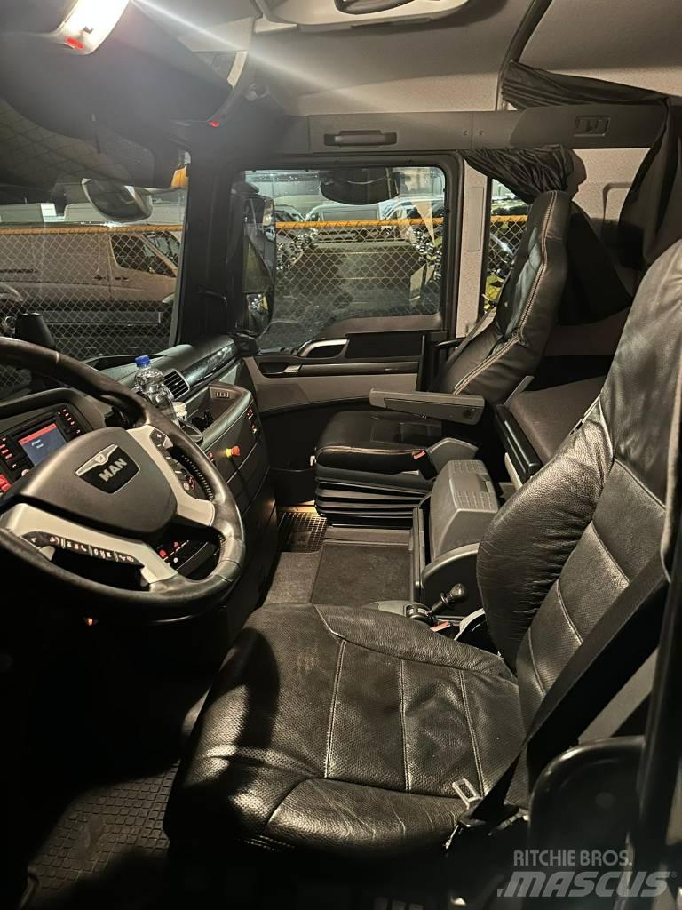 MAN TGX 26.560 Kiperi kamioni
