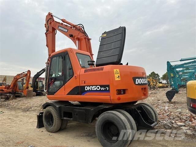 Doosan DH150W Bageri točkaši