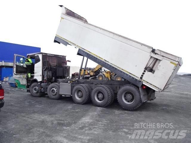Volvo FH16 750 Kiperi kamioni