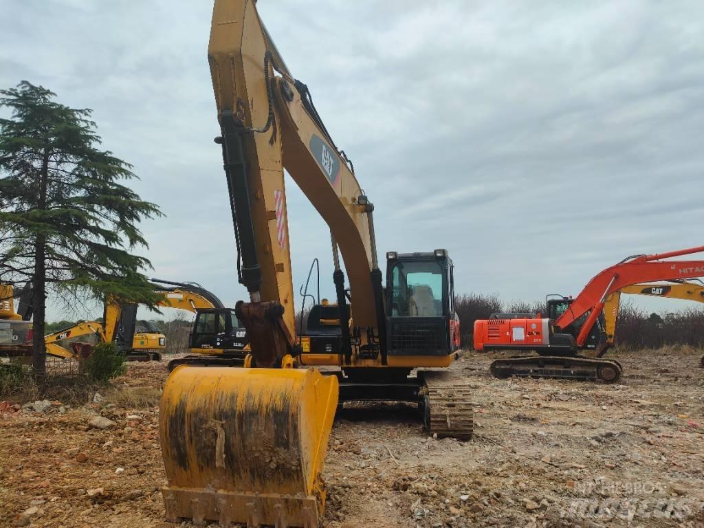 CAT 320 D Bageri guseničari