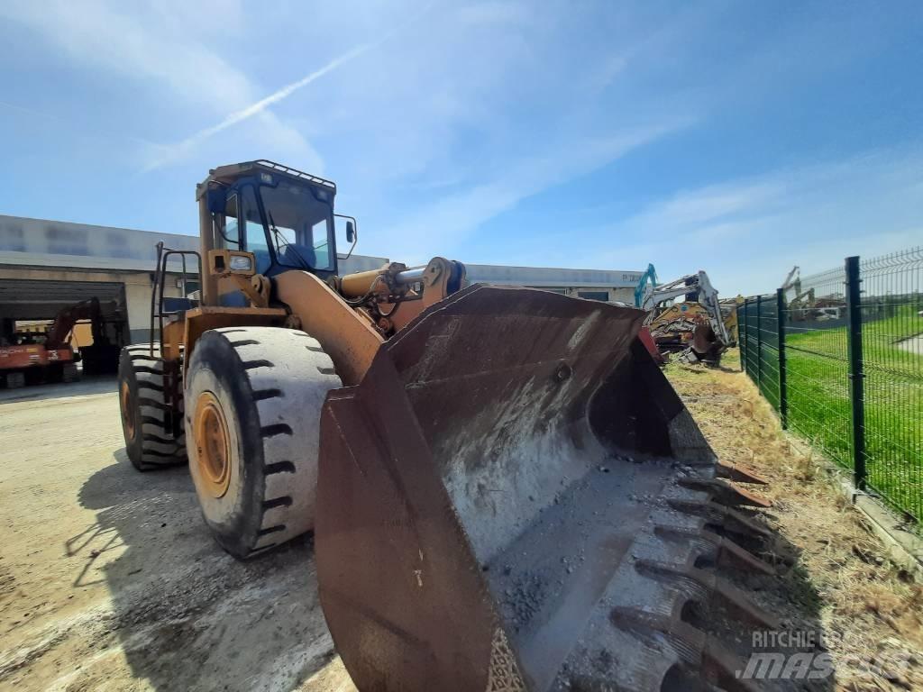 Komatsu WA500 Utovarivači na točkove