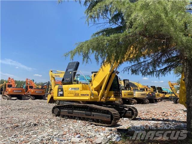 Komatsu PC240-8 Bageri guseničari