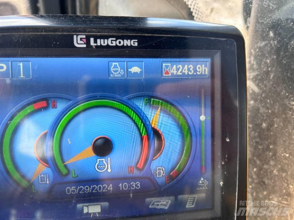 LiuGong 915E Bageri guseničari