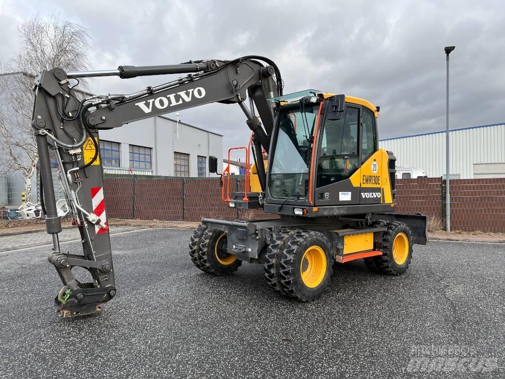 Volvo EWR130E Bageri točkaši