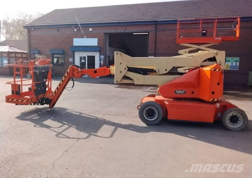 JLG E 400 AJP Zglobne podizne platforme