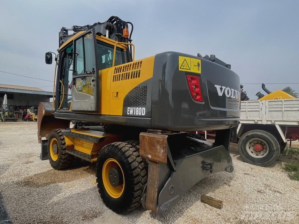 Volvo EW 180 C Bageri točkaši
