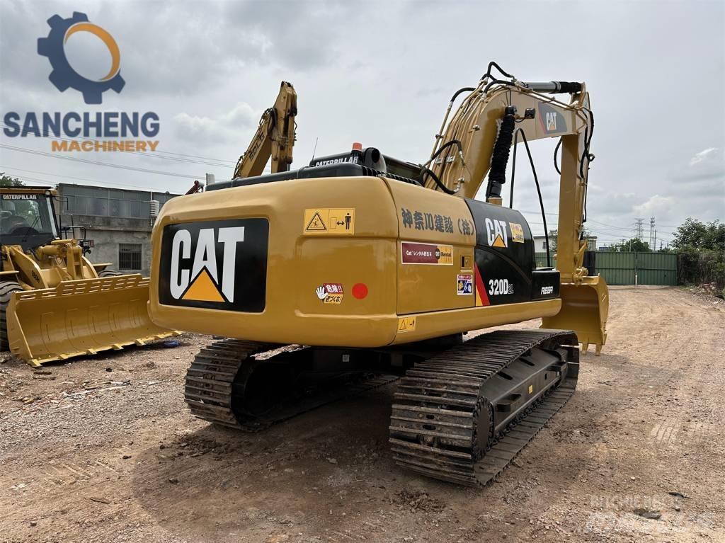 CAT 320 D 2 L Bageri guseničari