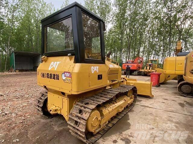 CAT D5G Buldožeri guseničari