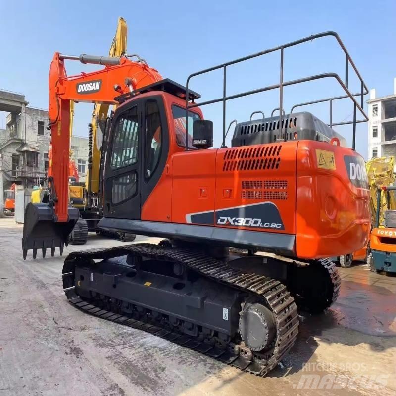 Doosan DX 300 LC-9C Bageri guseničari