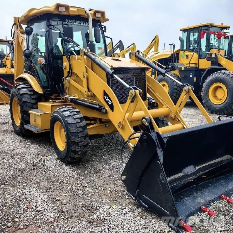 CAT 420 F Rovokopači