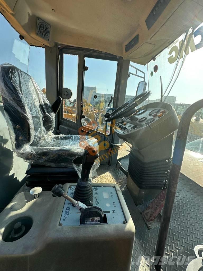 XCMG XS 203 J Valjci sa jednim bubnjem