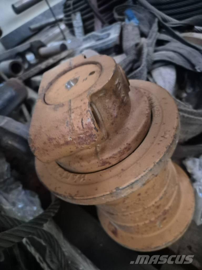 CAT D 6 Gusenice za građevinarstvo