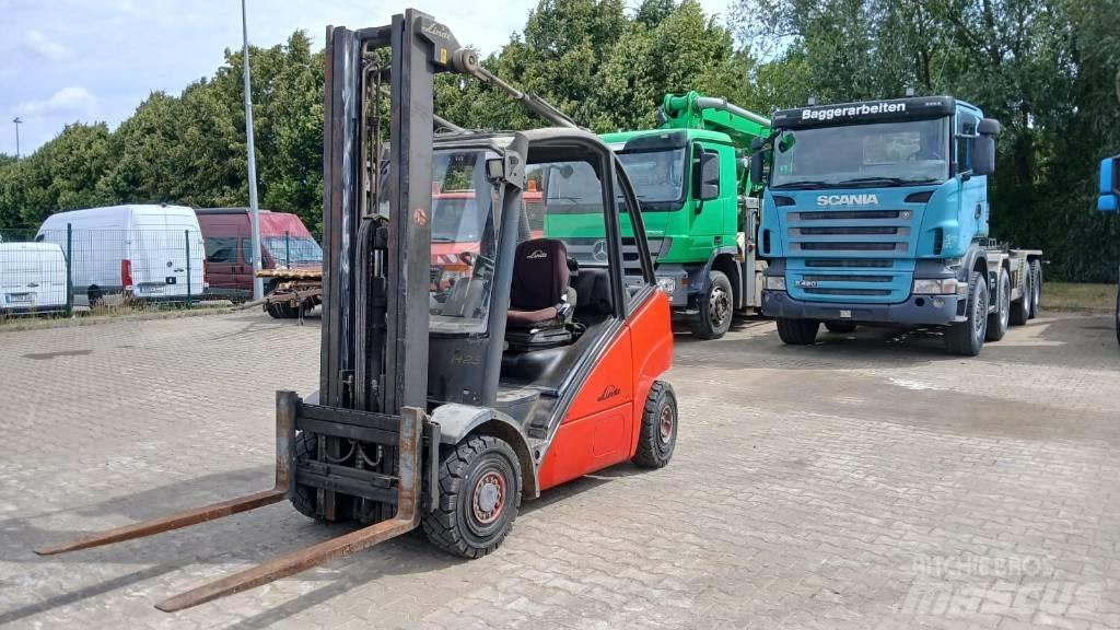 Linde H 25 D Dizelski viljuškari