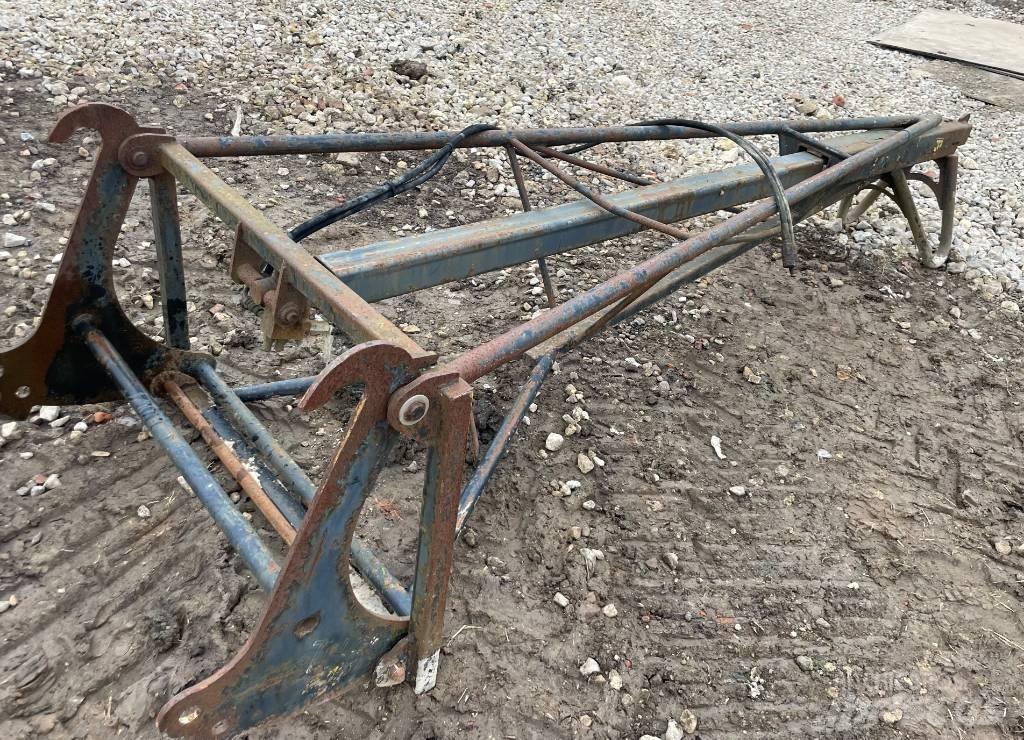 JCB Trussmaster Teleskopski viljuškari