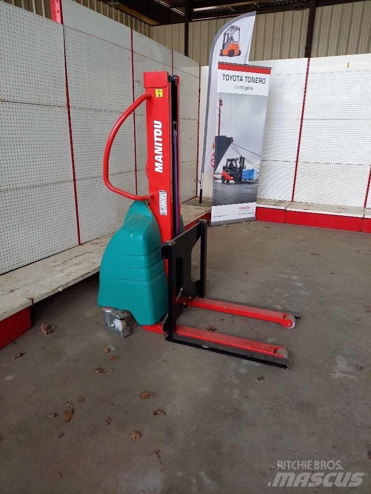 Manitou EB500 Ručni električni viljuškar