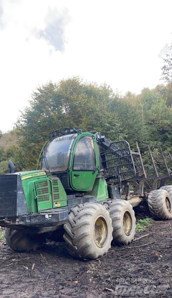 John Deere 1110 E Forvarderi