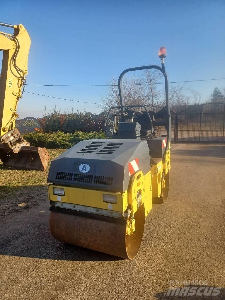 Bomag BW 100 AD-3 Valjci sa duplim bubnjem
