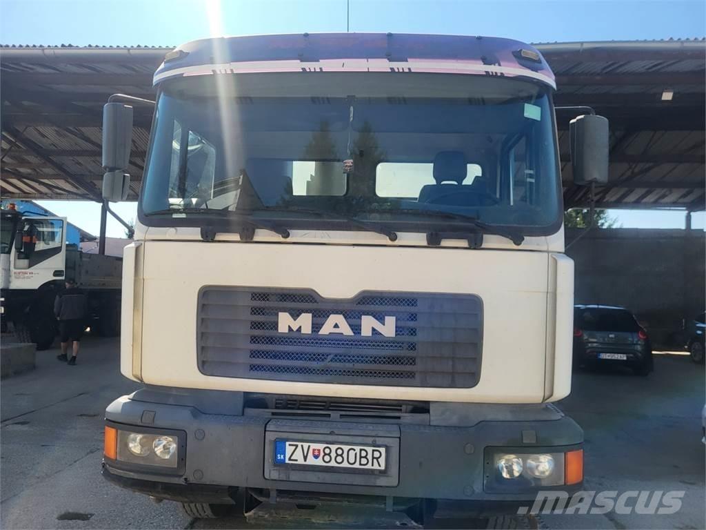 MAN 32.364 8X4 Kamioni-šasije
