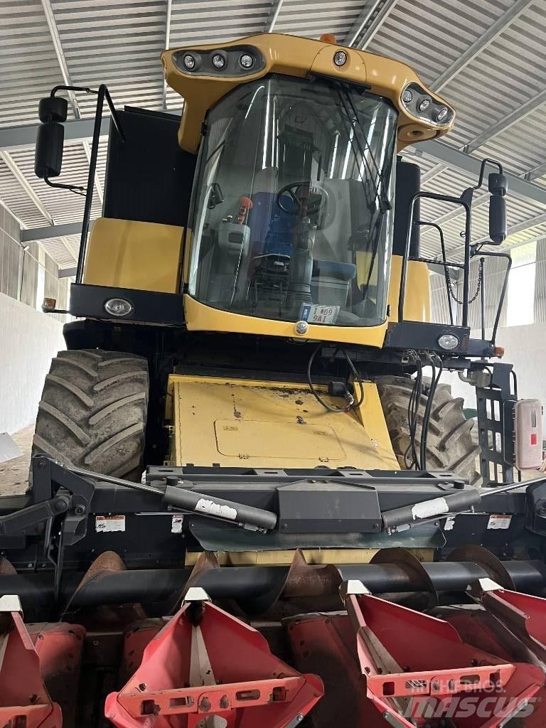 New Holland CX 6090 Kombajni